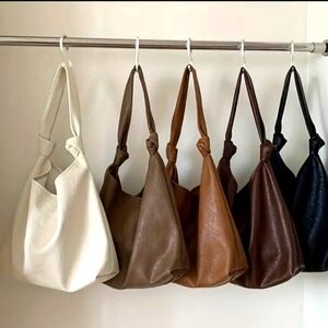 Minimalist Chic Handbag. NWOT.
